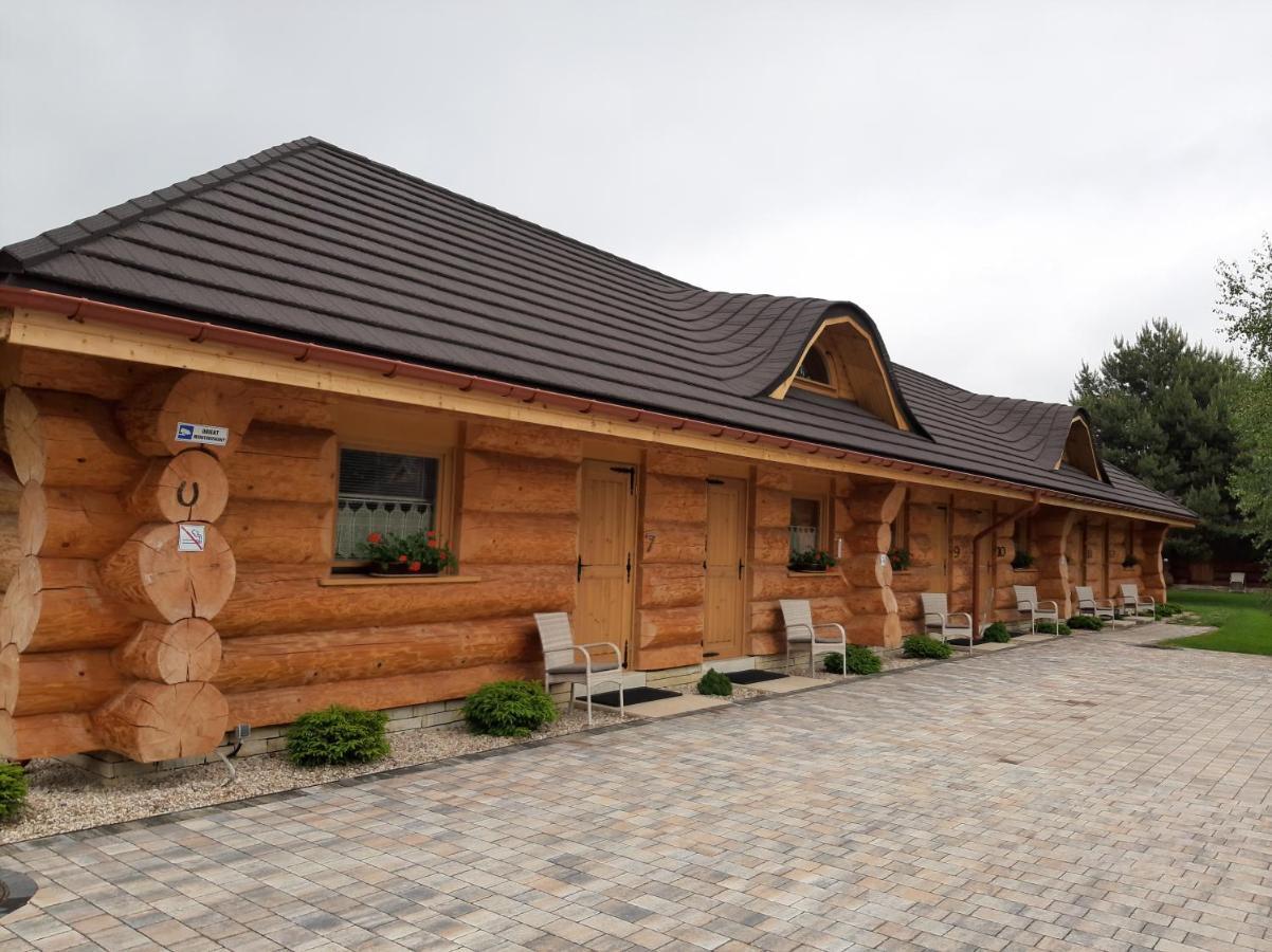 Hotel Pod Koziorozcami à Trzebiechow Extérieur photo